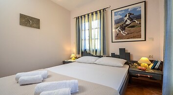 Theonis Villas