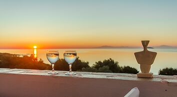 Theonis Villas