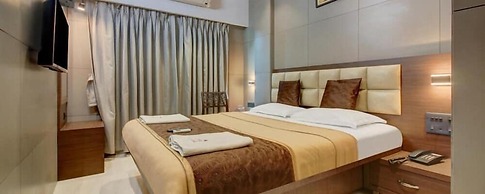 Hotel Leela
