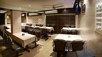 Hotel Leela