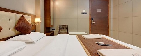 Hotel Leela