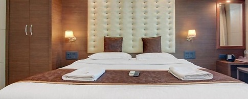 Hotel Leela