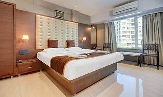 Hotel Leela