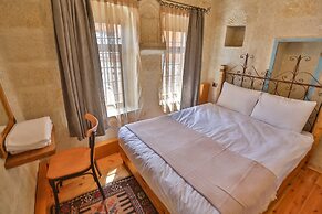 Kookaburra Hotel