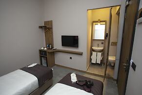 Jurnal Hotel