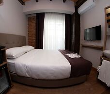 Jurnal Hotel