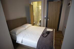 Jurnal Hotel