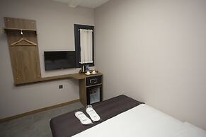 Jurnal Hotel