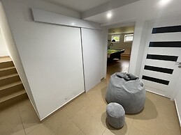 Modern House with Garden