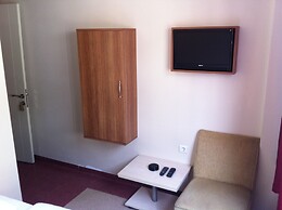 Yeni Caglayan Otel