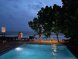 At Ease Beach Hotel