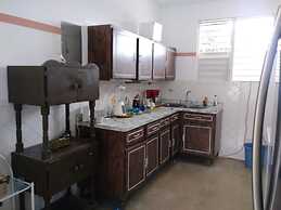 La Cruz de Colon Guest House