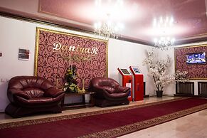 Daniyar Hotel