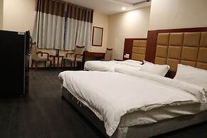Hotel Blue Lagoon