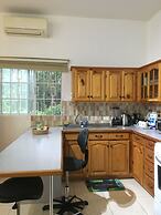 Rose View Apartment Montego Bay