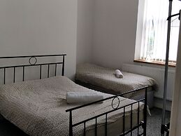 Traithouse