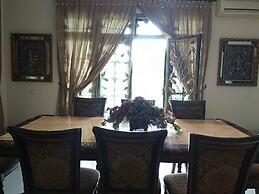 Villa Shamir near KLIA