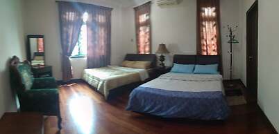 Villa Shamir near KLIA
