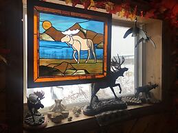 Iceberg Inn