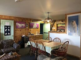 Iceberg Inn