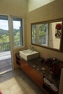Juhu Farmstay