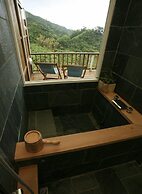 Juhu Farmstay