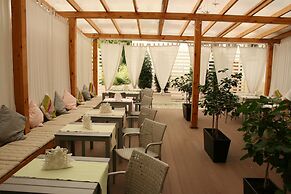Luch Hotel