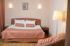 Luch Hotel