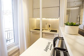Atomic Apartment 01