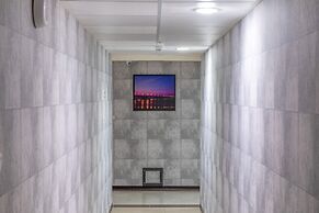 ELIM Hotel