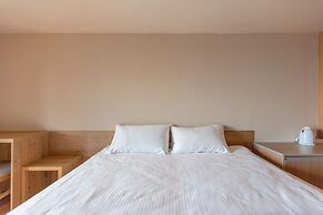 ELIM Hotel