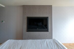ELIM Hotel