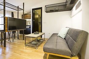 Atomic Apartment 02