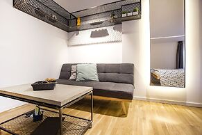Atomic Apartment 02