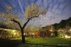 Maylin Resort