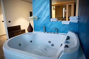 Casta Hotel