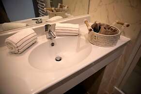 Casta Hotel