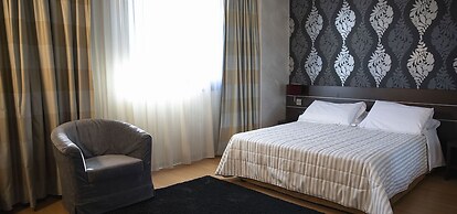 Casta Hotel