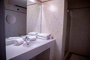 Casta Hotel