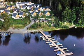 Lakeside Village Větrník