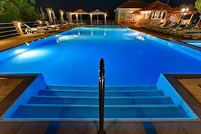 Ionis Hotel