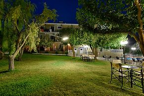 Ionis Hotel