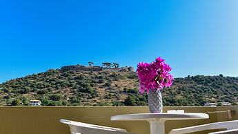Ionis Hotel