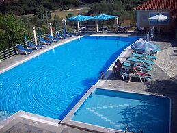 Ionis Hotel