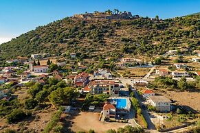 Ionis Hotel