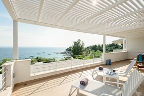 Akti Elia Villas