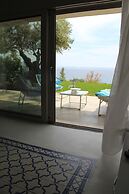 Akti Elia Villas