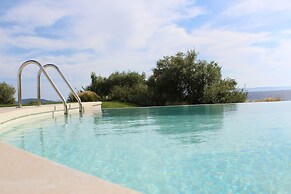 Akti Elia Villas