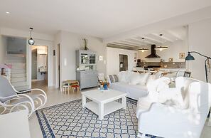 Akti Elia Villas