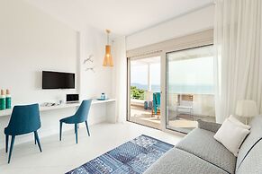 Akti Elia Villas
